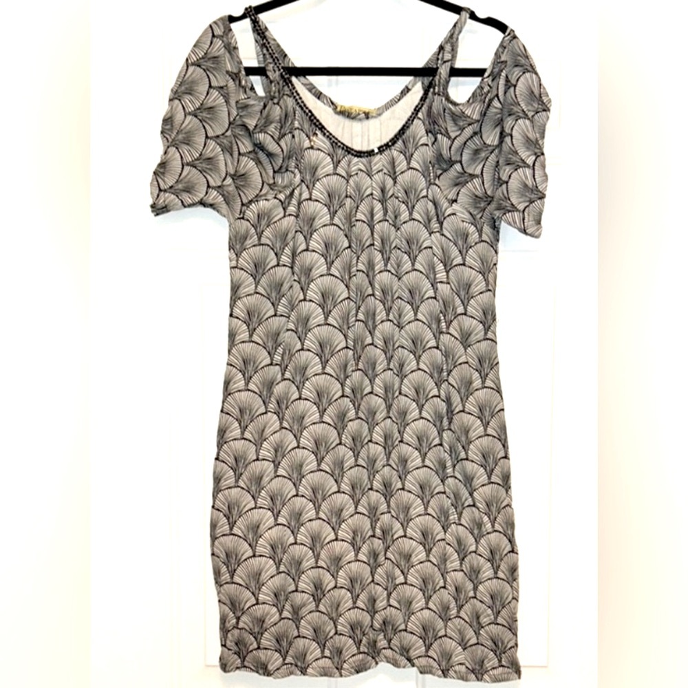 Pineapples Open Shoulder Tank  Dress LG Black White Patterned Lined Sequin